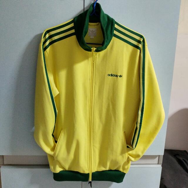 Red yellow green hotsell adidas jacket