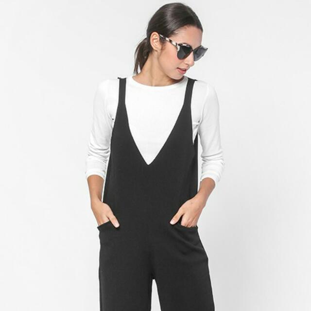 black and white long sleeve jumpsuit