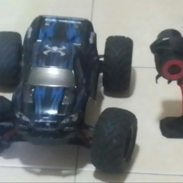 ipx4 monster truck