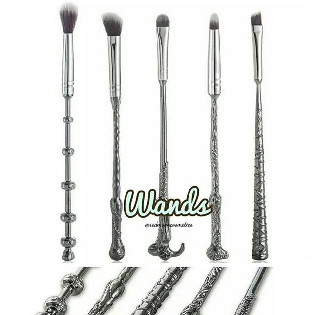 Harry Potter Wand Makeup Brushes Health Beauty Makeup On Carousell