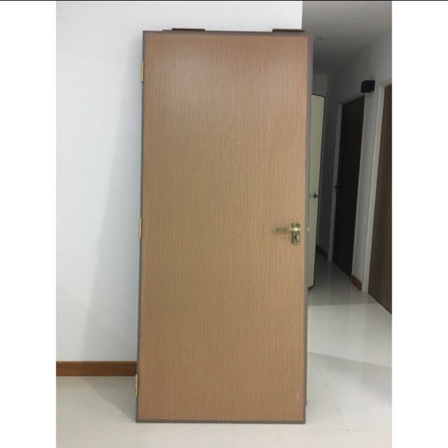 HDB BTO BATHROOM DOOR, Furniture & Home Living, Bathroom & Kitchen