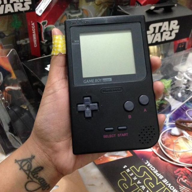 Retro Consoles Gameboy Pocket Black And Gameboy Color Lime Green