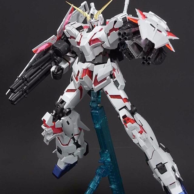 1/100 MG Unicorn Gundam HD Color + MS Cage, Hobbies & Toys, Toys ...