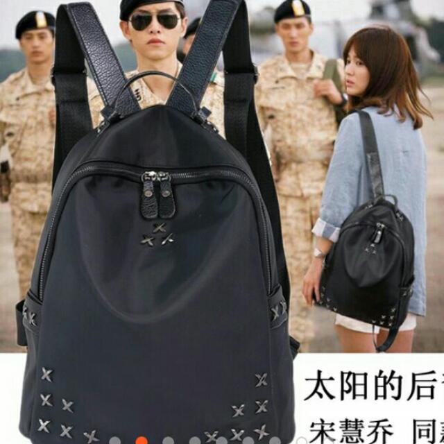 Korean street fashion Bag of Moon Ga-young | Korean street fashion, Street  style, Fashion bags