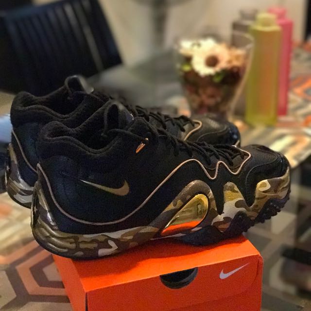 Nike uptempo shop v camo