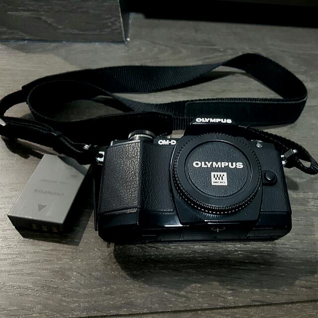 Olympus OMD EM 10 Body And Extra Original Battery Only, Photography ...