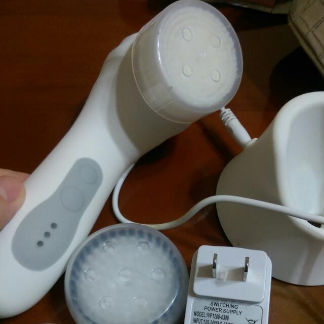 (Category: ) located in . Submitted by nickdi (Listing ID 211175759, Image 1). Description: .
