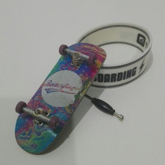 Fingerboard, Hobbies & Toys, Toys & Games on Carousell