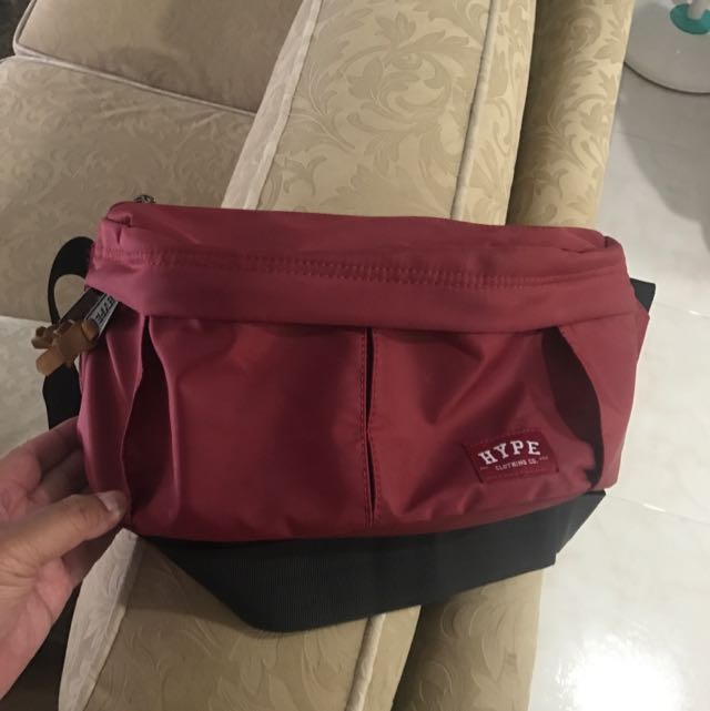 Hype pouch bag top