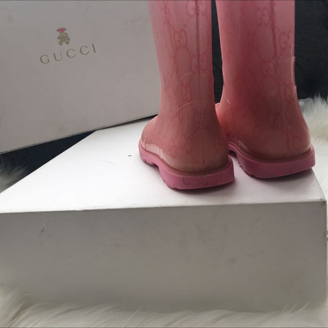 Kids gucci deals rain boots