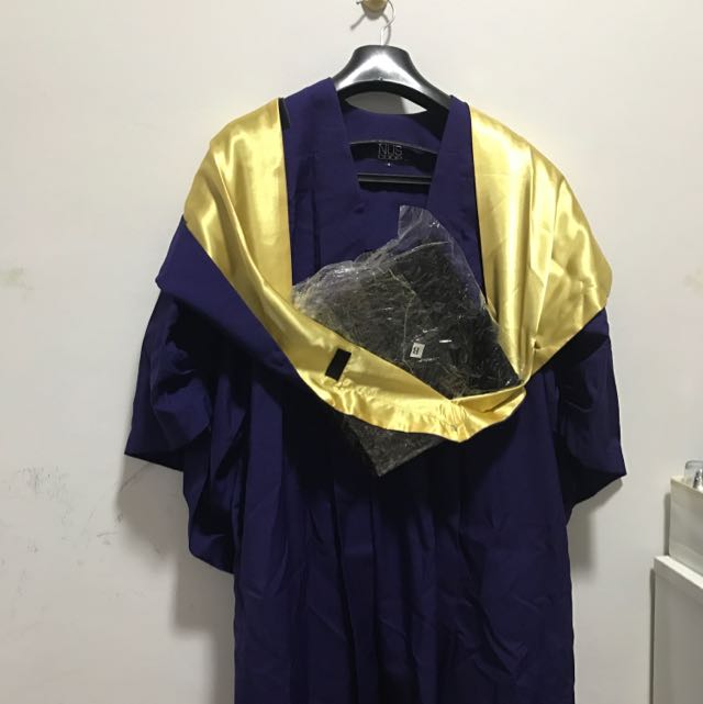 NUS Science School Bachelor's Gown Graduation Commencement (Female, S ...
