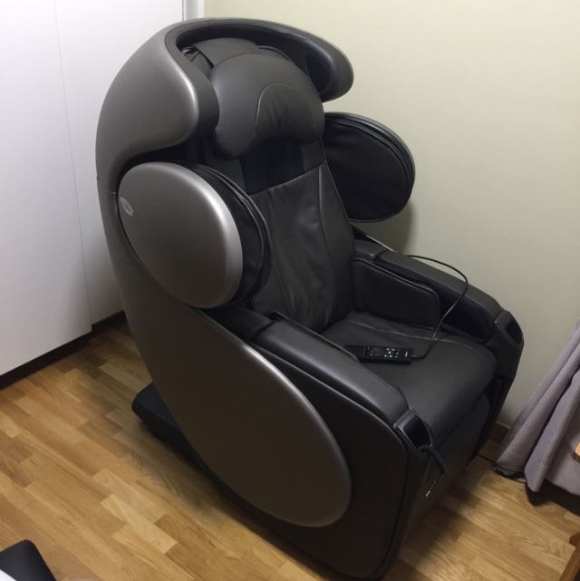 Osim uDivine OS 808 Massage Chair Health Nutrition Massage