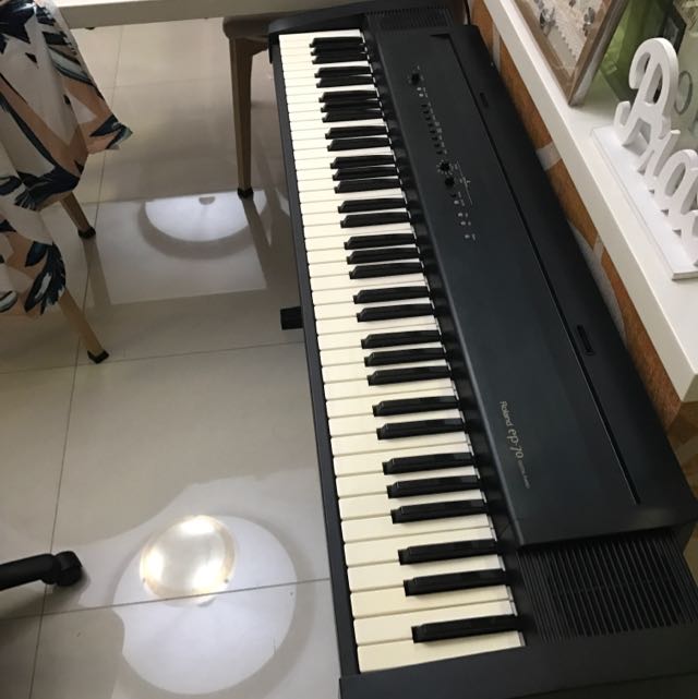 Roland Ep 70 Digital Piano