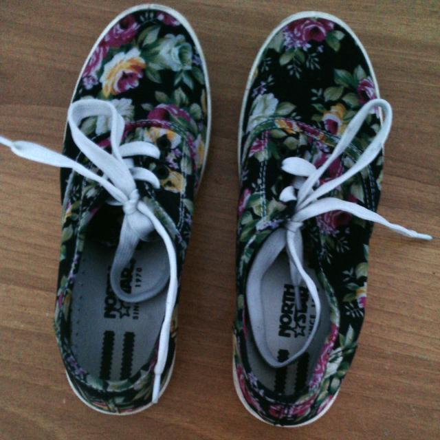 Sepatu North Star Bata Fesyen Wanita Sepatu Di Carousell