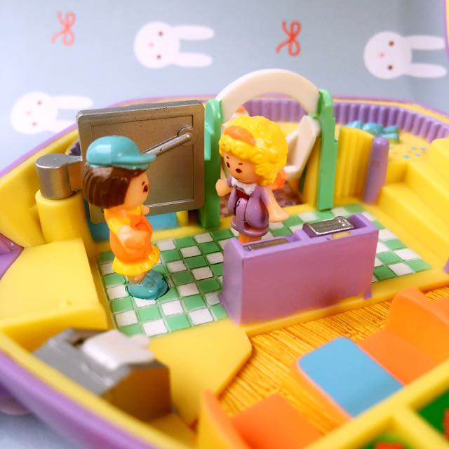 POLLY POCKET FAST FOOD RESTAURANT, Hobbies & Toys, Toys