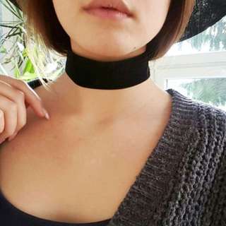 Thick Black Velvet Choker - 4cm