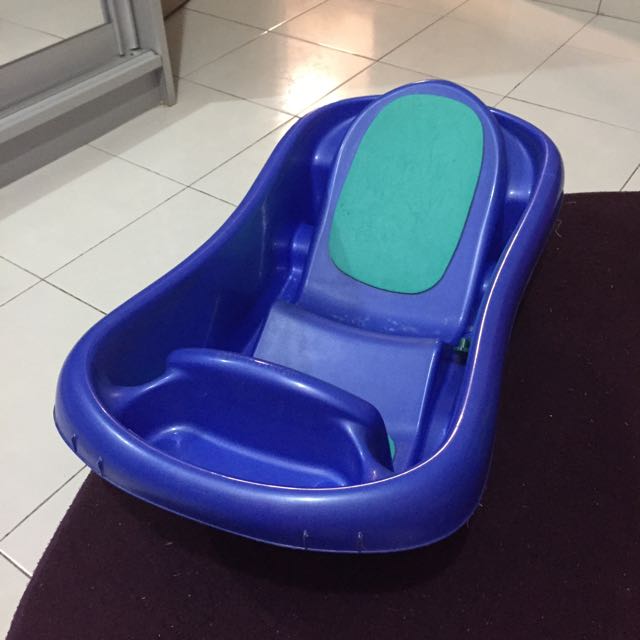The First Years Sure Comfort Deluxe Newborn To Toddler Tub Babies