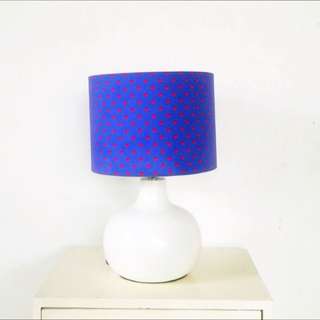 Lampu Meja