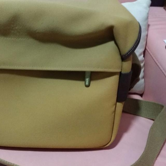 Billingham f Stop 2.8 Camera bag khaki with chocolate trim Photography Photography Accessories Camera Bags Carriers on Carousell