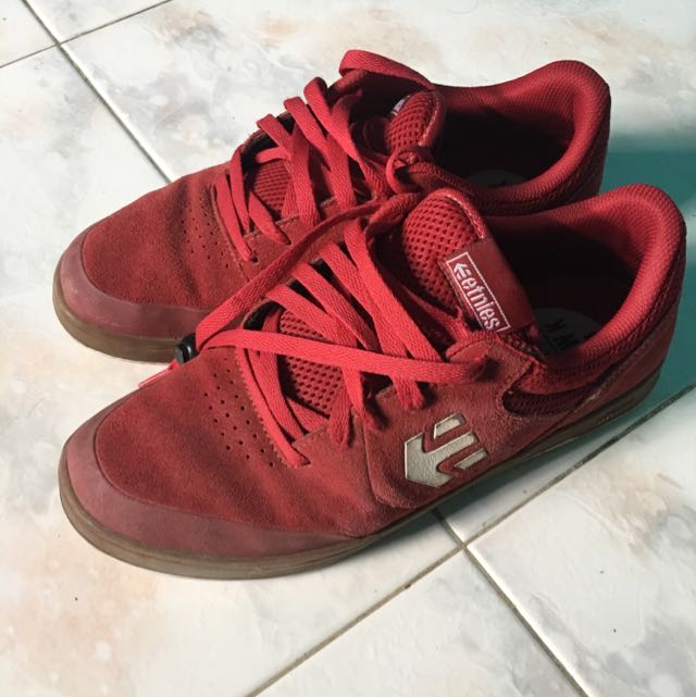 Etnies Marana Chase Hawk Skate Shoe