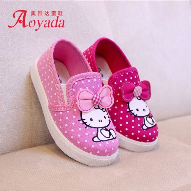 hello kitty infant shoes