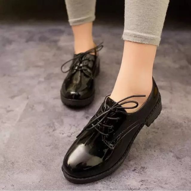Japanese school hotsell uniform shoes