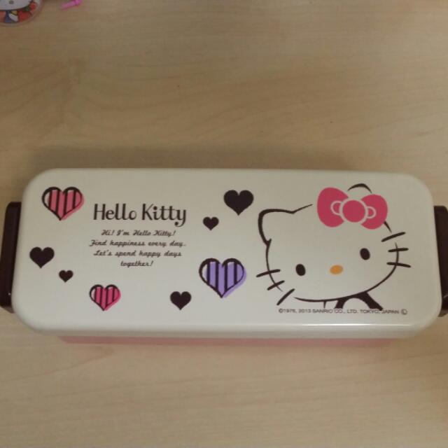 Original Hello Kitty bento lunch Box, Everything Else on Carousell