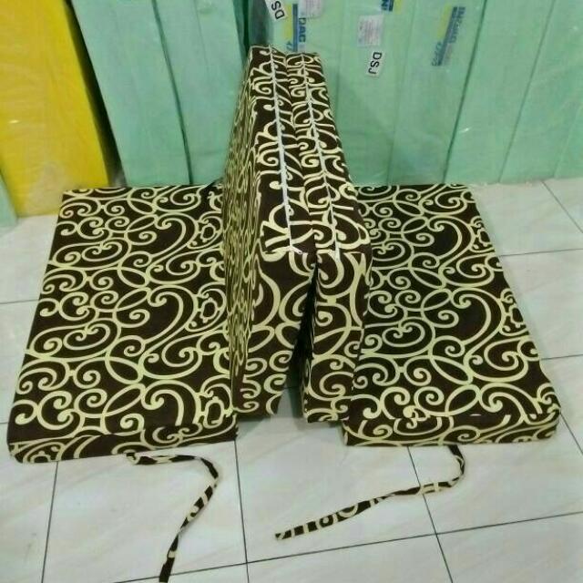 Kasur Lipat Inoac Single Gambar Furniture Kasur lipat inoac yukata original jepang ukuran : kasur lipat inoac single gambar furniture
