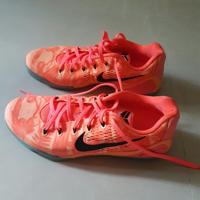 Nike Kobe 9 Em Peach Cream/Cannon-Medium Mint-Bright Mango, Men'S Fashion,  Footwear, Sneakers On Carousell