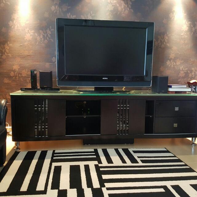 Tv Console Cabinet With Glass Top Blue Light 207 59 60 Accusound Home Theatre System 2speakers And Woofer 42 Akira Lcd Hdtv On Carousell