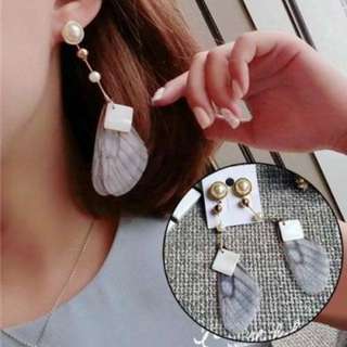 0277EBrSouth Korean Butterfly Wings Pearl Long Square Earrings White