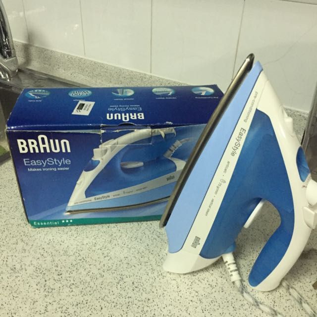 elite Strait Messenger Braun EasyStyle Iron, TV & Home Appliances, Irons & Steamers on Carousell
