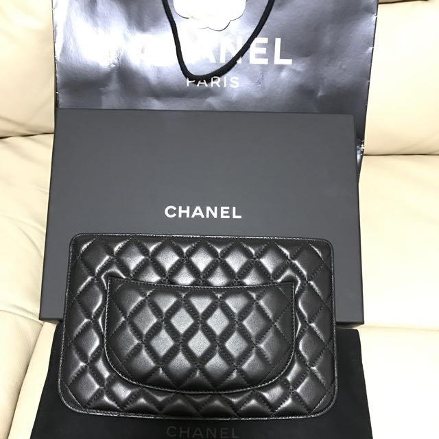 Chanel iPad case/clutch 🔥 coded✓