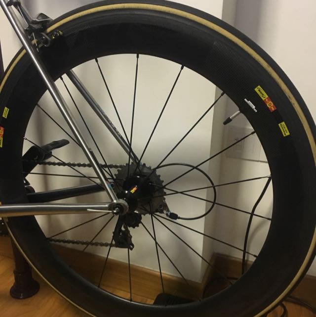 MAVIC COSMIC CXR 80MM 700C Carbone Tubulaire Roues Pneus - Sacs et Plaquettes EUR 933,40 - FR