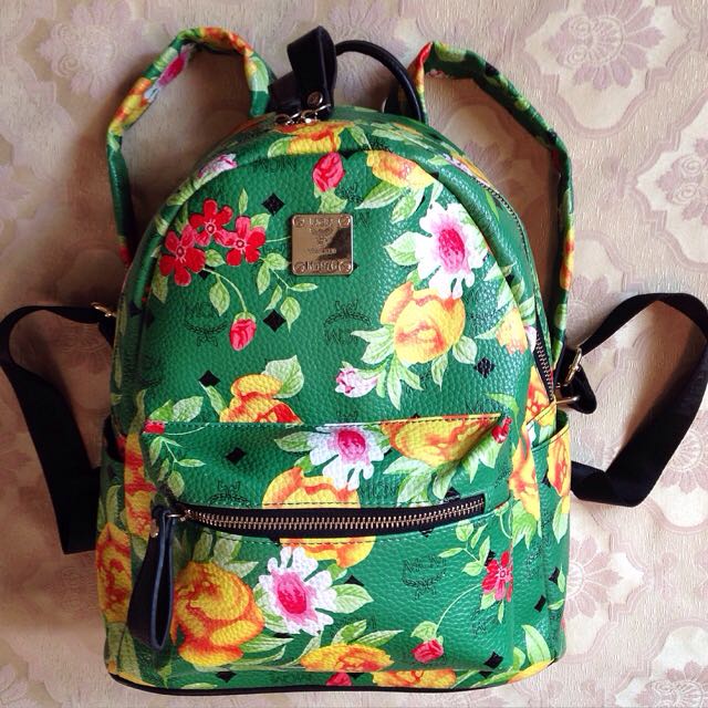 MCM BLUME PARADISO FLOWER VISETOS LEATHER GREEN MINI BACKPACK 2014