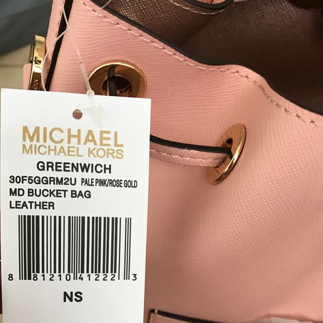 Michael Kors Navy & Blue Greenwich Medium Leather Bucket Bag, Best Price  and Reviews