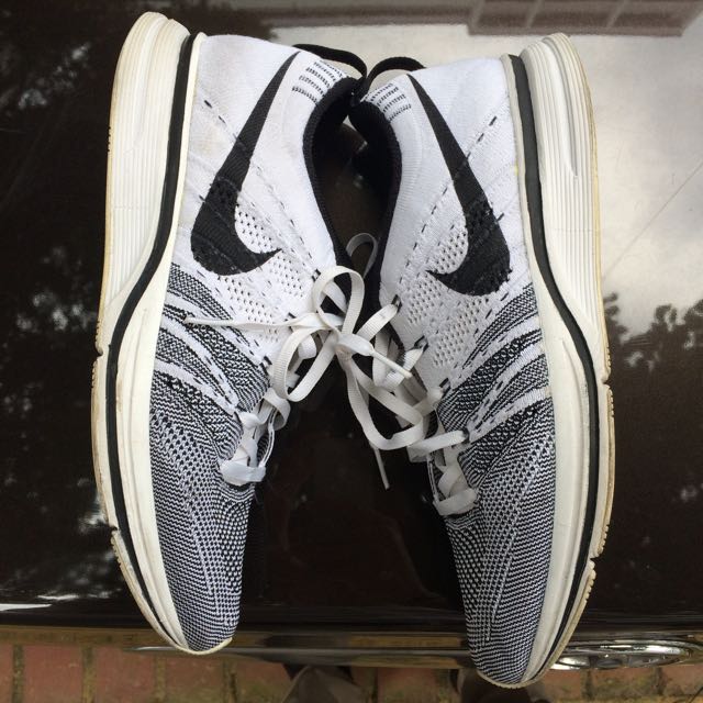 Kanye nike flyknit trainer online