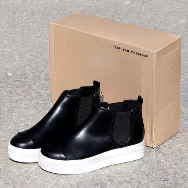 pull and bear platform boots