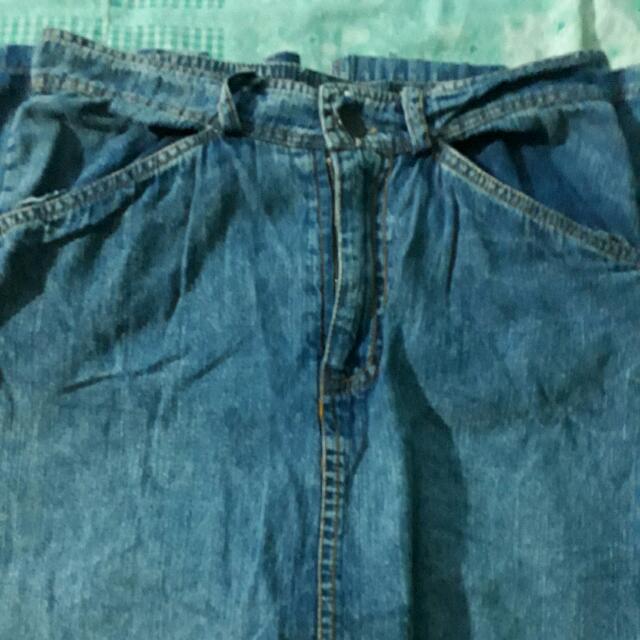 Rok Jeans Midi Merk Cool, Fesyen Wanita, Pakaian Wanita, Gaun & Rok di