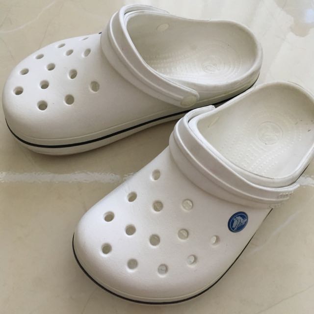 Sandal Crocs Original, Women's Fashion 
