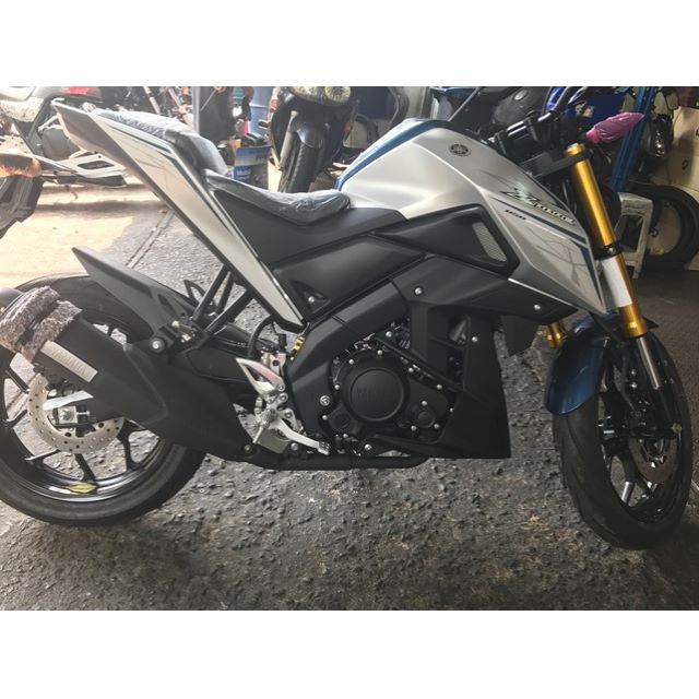 Yamaha mt 15 2017 top