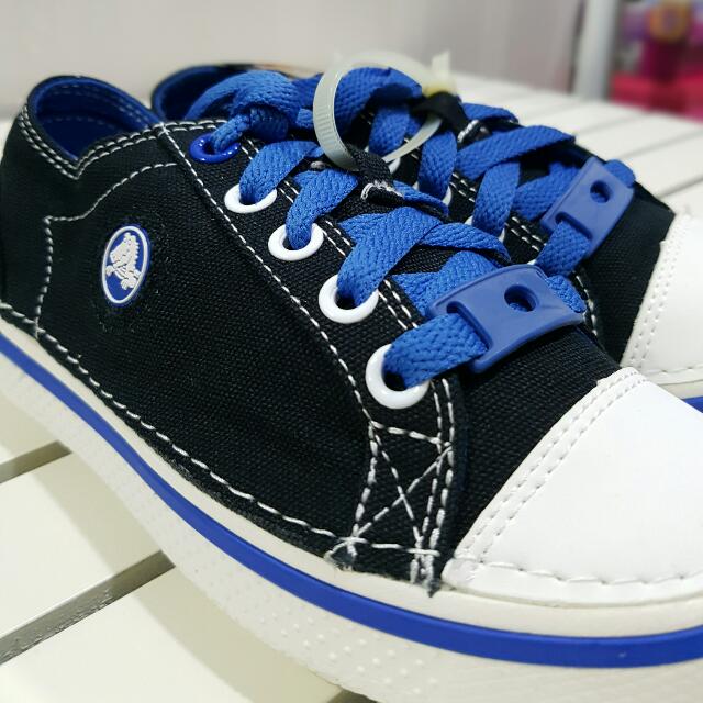 junior boys crocs