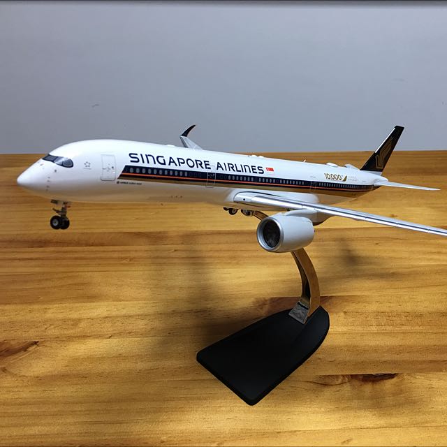 singapore airlines diecast model