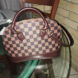 LV Crossed Body Bag