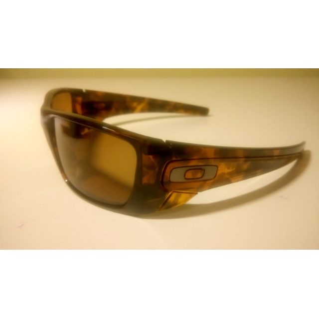 Authentic Oakley Fuel Cell OO9096-06 