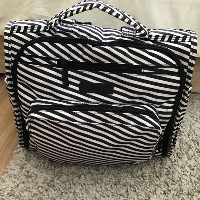 jujube bff black magic