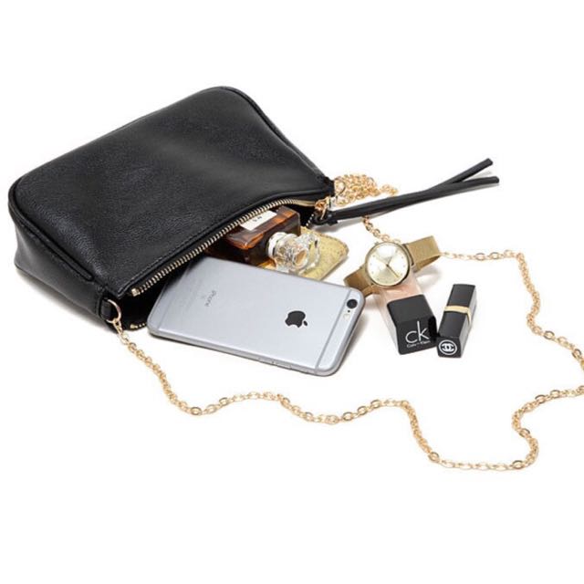 HM Zipper Sling Bag including Postage