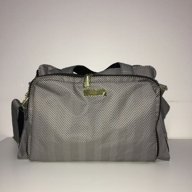 Jujube Be Prepared Legacy Diaper Bag Queen of the Nile Women s Fashion Bags Wallets Cross body Bags on Carousell