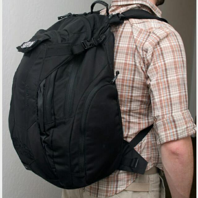 Camelbak urban top
