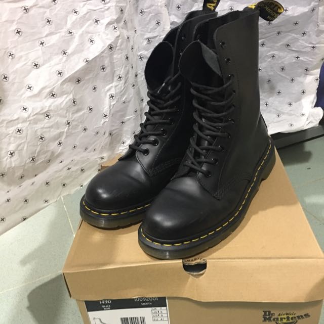 dr martens women's 1490 smooth